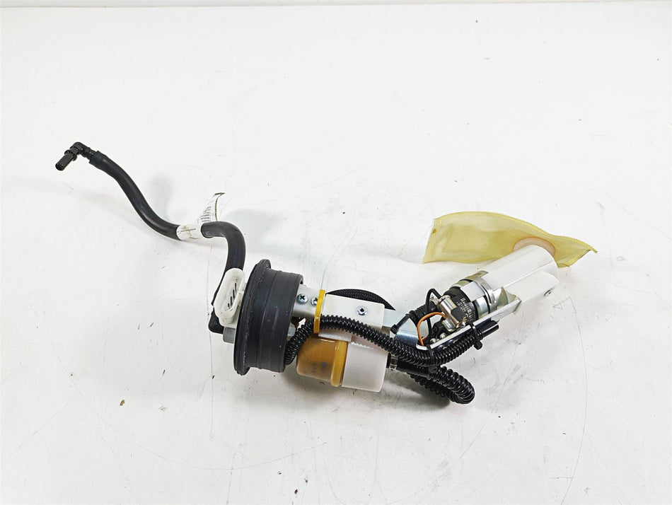 2017 Mv Agusta Dragster 800 Fuel Gas Petrol Pump -Tested 8000B4722 {{ shop.shopifyCountryName }} - Mototech271