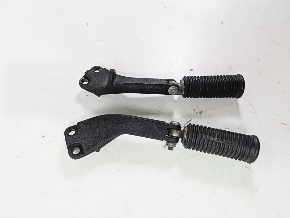 2015 Harley FXDF Dyna Fat Bob Rear Passenger Footpeg Rest Set 49224-06A 49230-06 {{ shop.shopifyCountryName }} - Mototech271