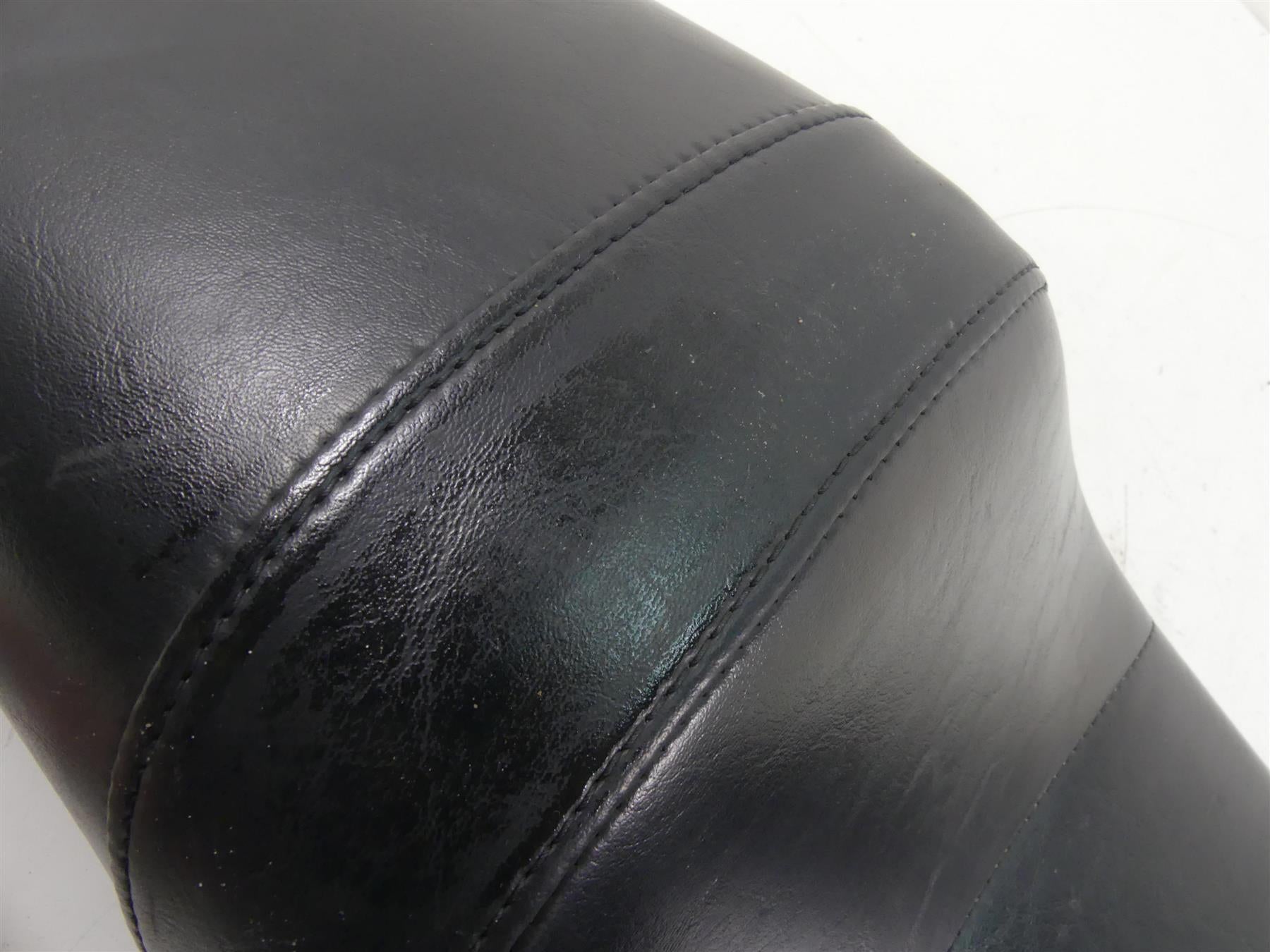 2004 Harley FXDWGI Dyna Wide Glide Le Pera Daytona Dual Seat Saddle -Read LF-520 {{ shop.shopifyCountryName }} - Mototech271