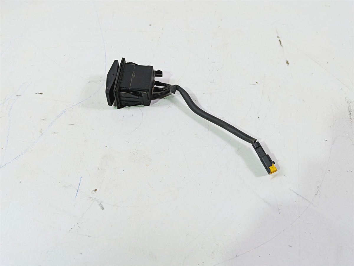 2013 Triumph Tiger 1215 Explorer Heated Seat Switch - Read T2505150 {{ shop.shopifyCountryName }} - Mototech271