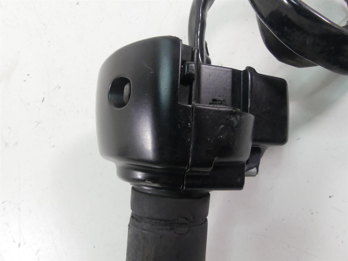 2012 Harley Touring FLHTP Electra Glide Right Hand Control Switch -Read 71684-06 {{ shop.shopifyCountryName }} - Mototech271