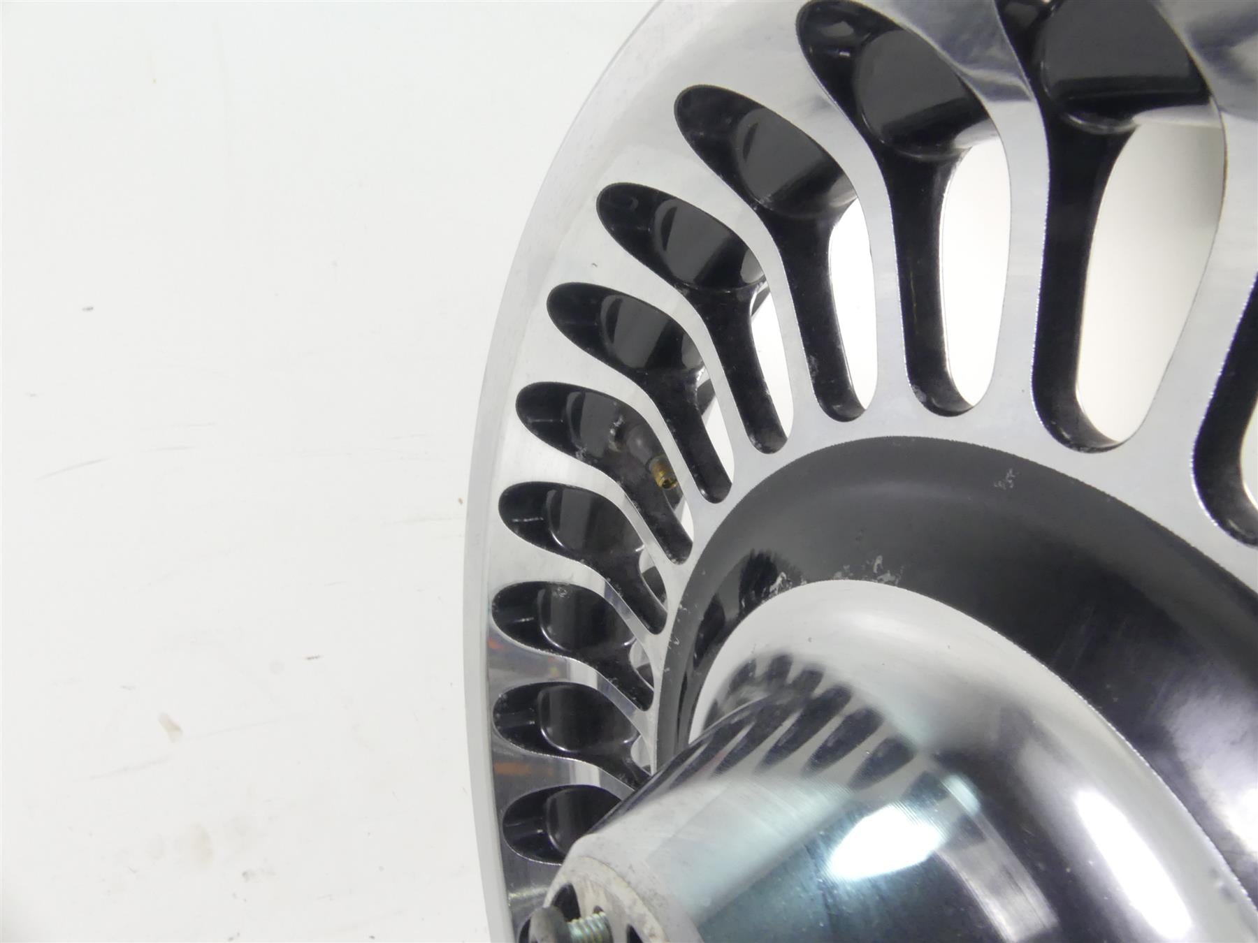 2013 Harley Touring FLHTK Electra Glide 17x3 Front Wheel Cast 28 Spoke 42195-10 {{ shop.shopifyCountryName }} - Mototech271