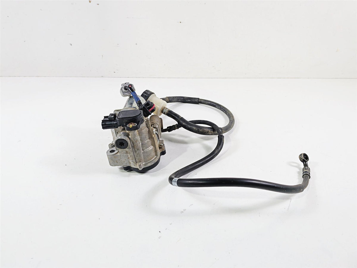 2017 Yamaha YXZ1000R EPS SS Clutch Master Cylinder - Tested B57-82460-00-00 {{ shop.shopifyCountryName }} - Mototech271