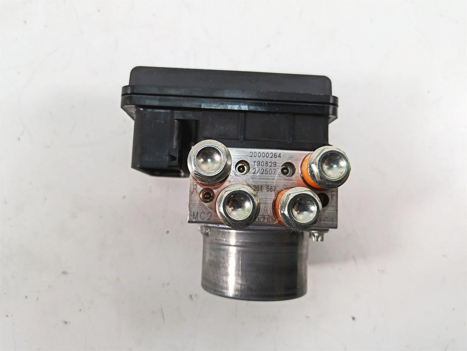 2020 Aprilia Tuono V4 Factory Abs Brake Pump Module Unit 2D000265 2D000264 {{ shop.shopifyCountryName }} - Mototech271