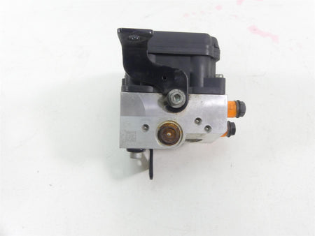 2015 Harley VRSCF Muscle Rod Abs Brake Pump Unit Module Controller 40664-08A {{ shop.shopifyCountryName }} - Mototech271