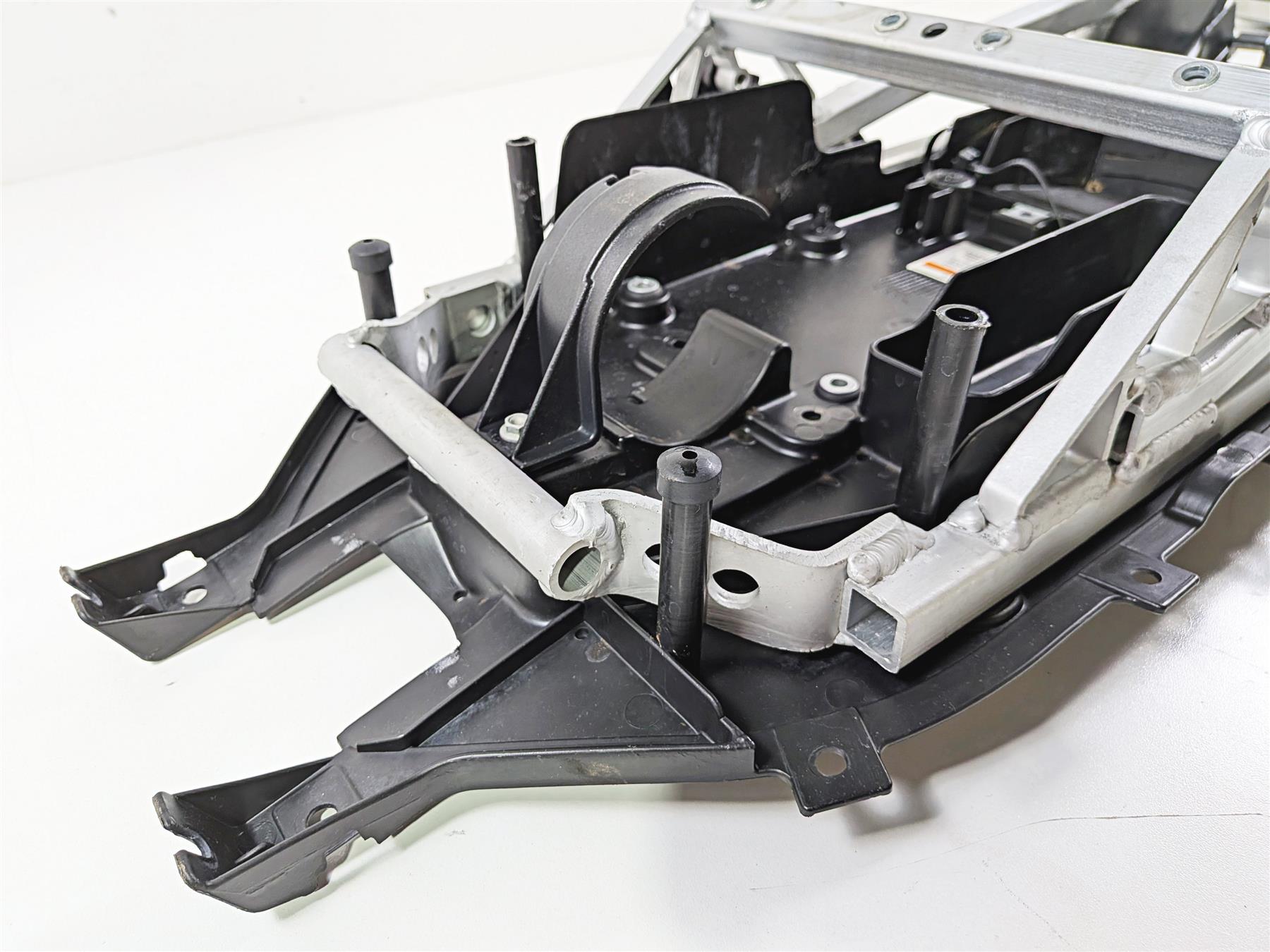 2008 Aprilia RSVR 1000 Factory Straight Rear Subframe & Inner Fender AP8146500 {{ shop.shopifyCountryName }} - Mototech271