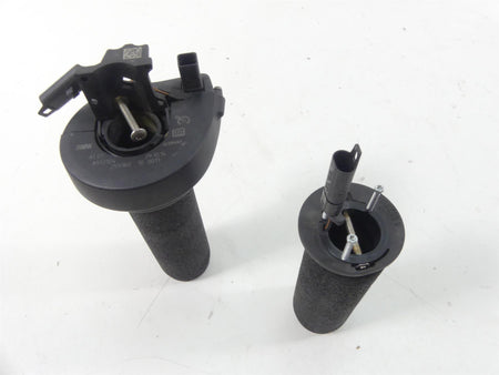 2015 BMW R1200RT K52 Left Right Heated Grip Grips Set 61318552117 61318552124 {{ shop.shopifyCountryName }} - Mototech271