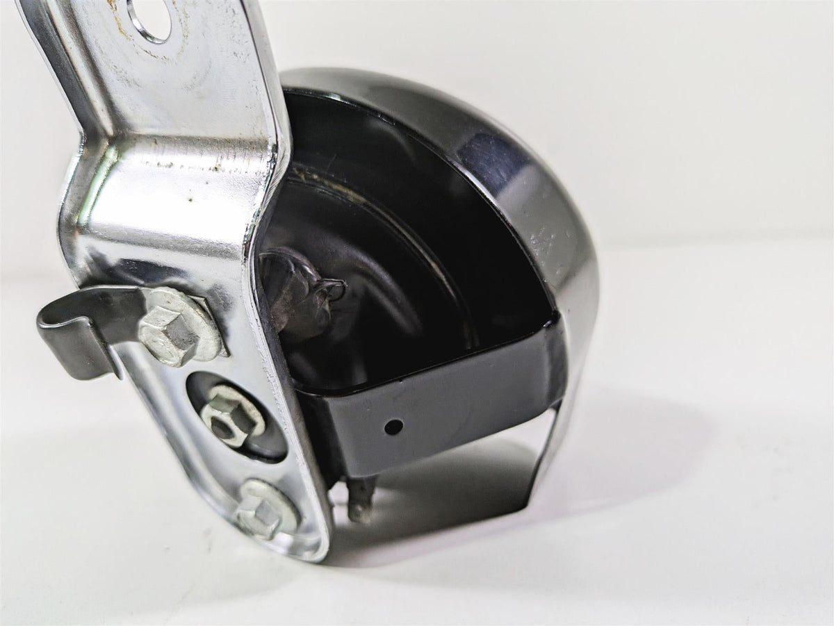 2009 Harley FLSTSB Cross Bones Horn & Black Cover 61300452 69060-90H {{ shop.shopifyCountryName }} - Mototech271