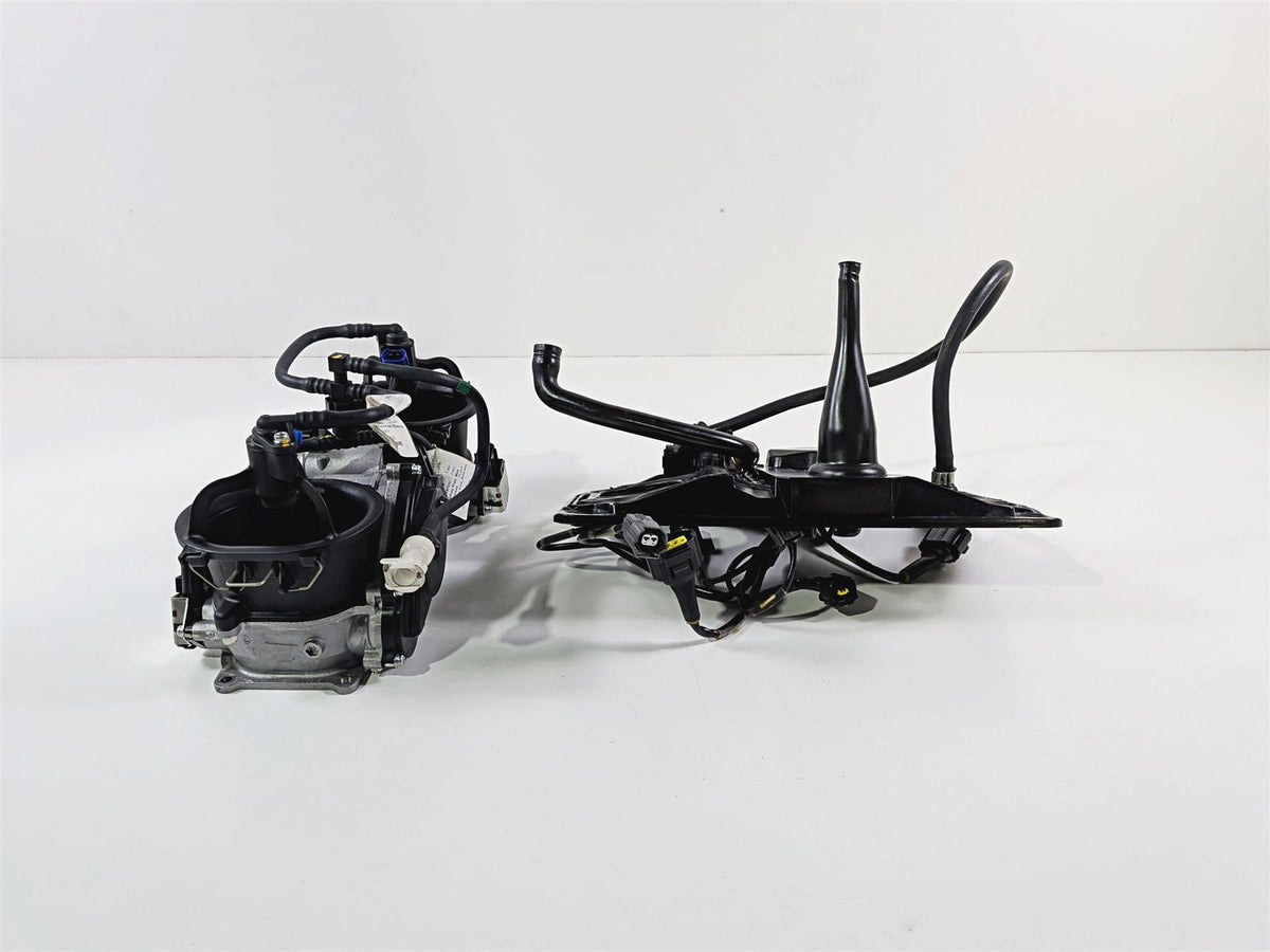 2019 Ducati 959 Panigale Mikuni Throttle Bodies + Wiring & Housing 28240921A {{ shop.shopifyCountryName }} - Mototech271