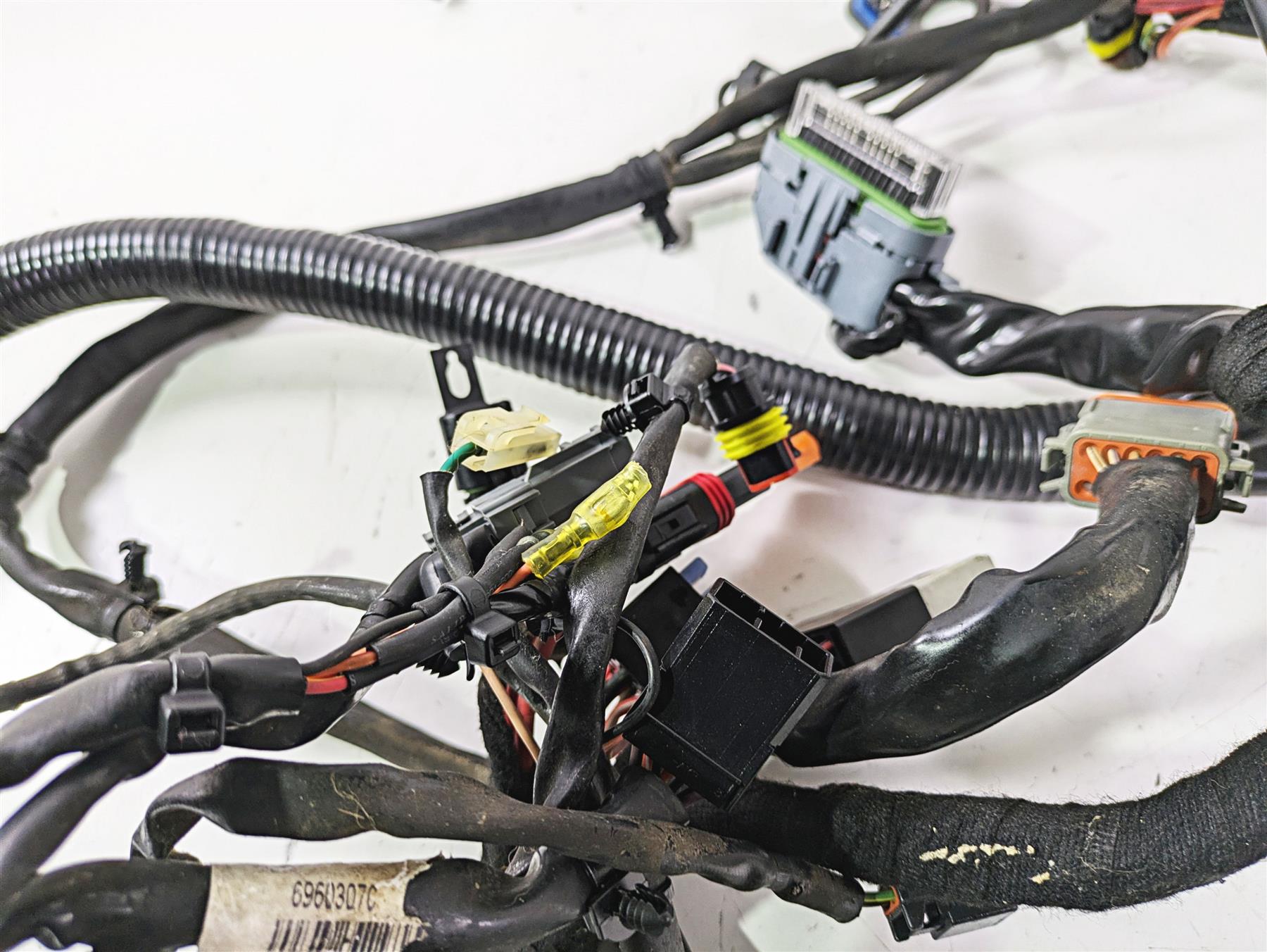 2007 Harley FXDWG Dyna Wide Glide Main Wiring Harness Loom - No Cut 69603-07 {{ shop.shopifyCountryName }} - Mototech271