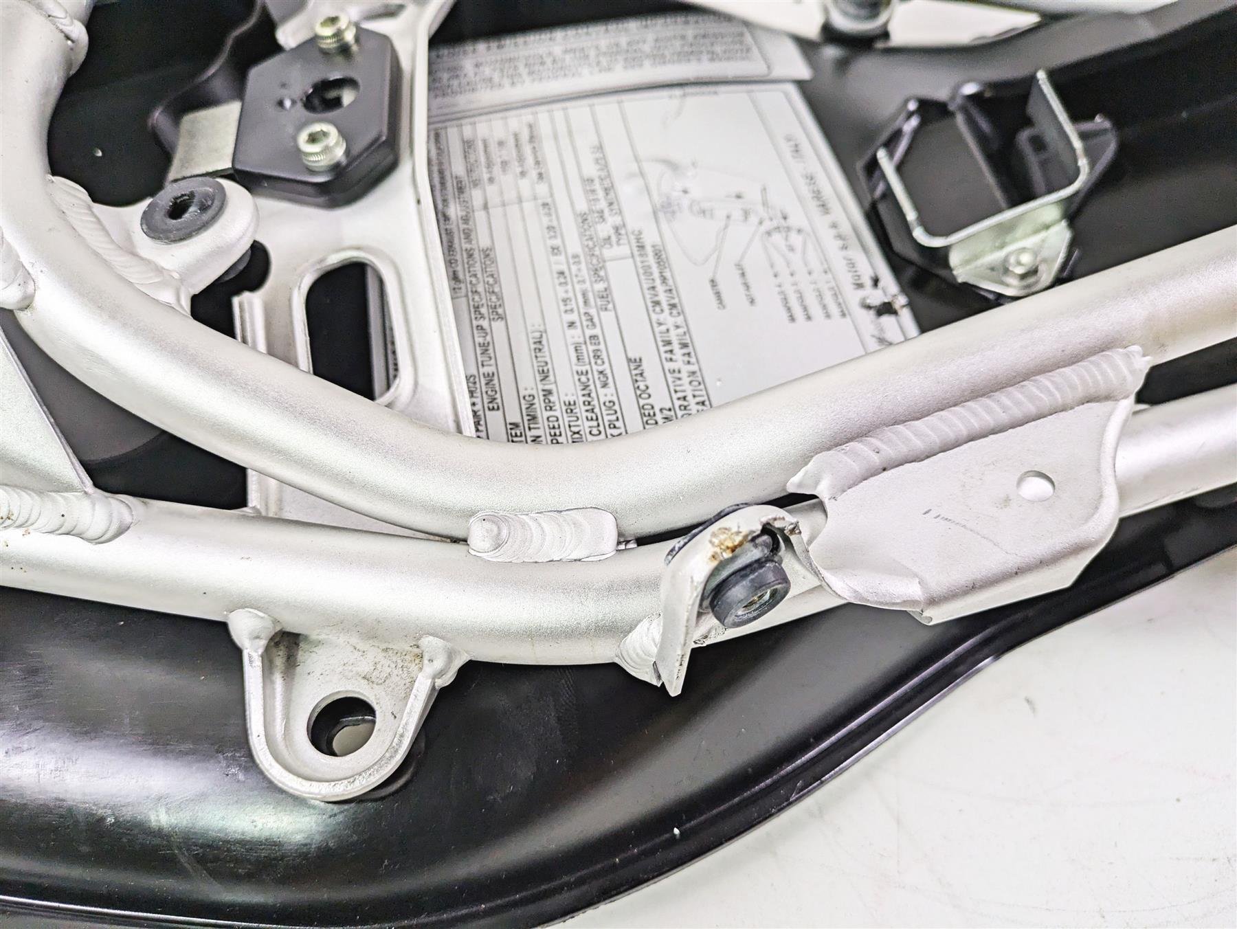 2012 Mv Agusta F4 RR Subframe & Inner Fender - Read 8000B5268 {{ shop.shopifyCountryName }} - Mototech271
