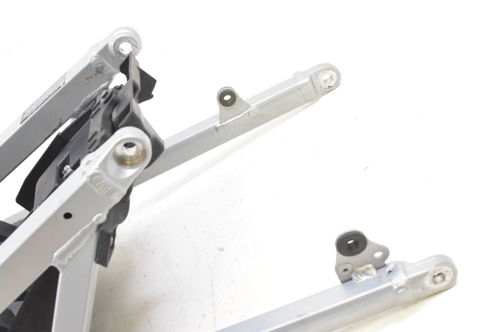 2014 BMW R1200 RT K52 Rear Subframe Sub Frame & Inner Fender 46518528588 {{ shop.shopifyCountryName }} - Mototech271