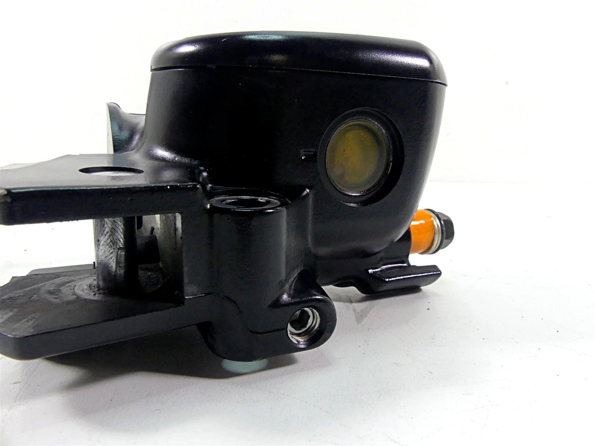 2005 Harley Sportster XL1200 C Front Brake Master Cylinder 1/2" 45146-04 {{ shop.shopifyCountryName }} - Mototech271