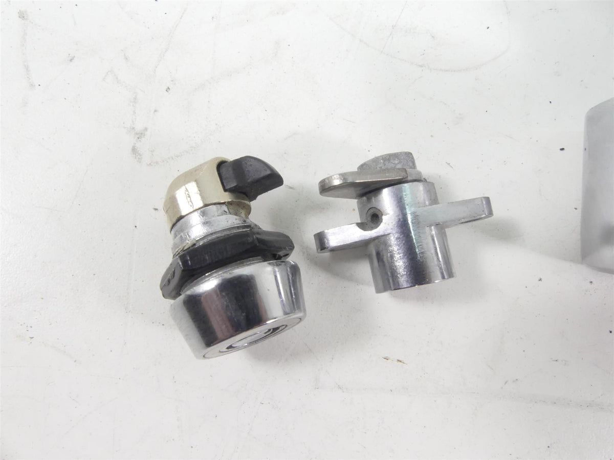 2013 Harley Touring FLTRX Road Glide Ignition Switch Key Lock Set 71572-06 {{ shop.shopifyCountryName }} - Mototech271