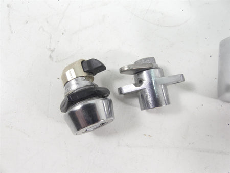 2013 Harley Touring FLTRX Road Glide Ignition Switch Key Lock Set 71572-06 {{ shop.shopifyCountryName }} - Mototech271