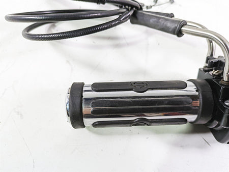 2012 Harley FLD Dyna Switchback Right Control Switch & Blinker 72948-12 {{ shop.shopifyCountryName }} - Mototech271