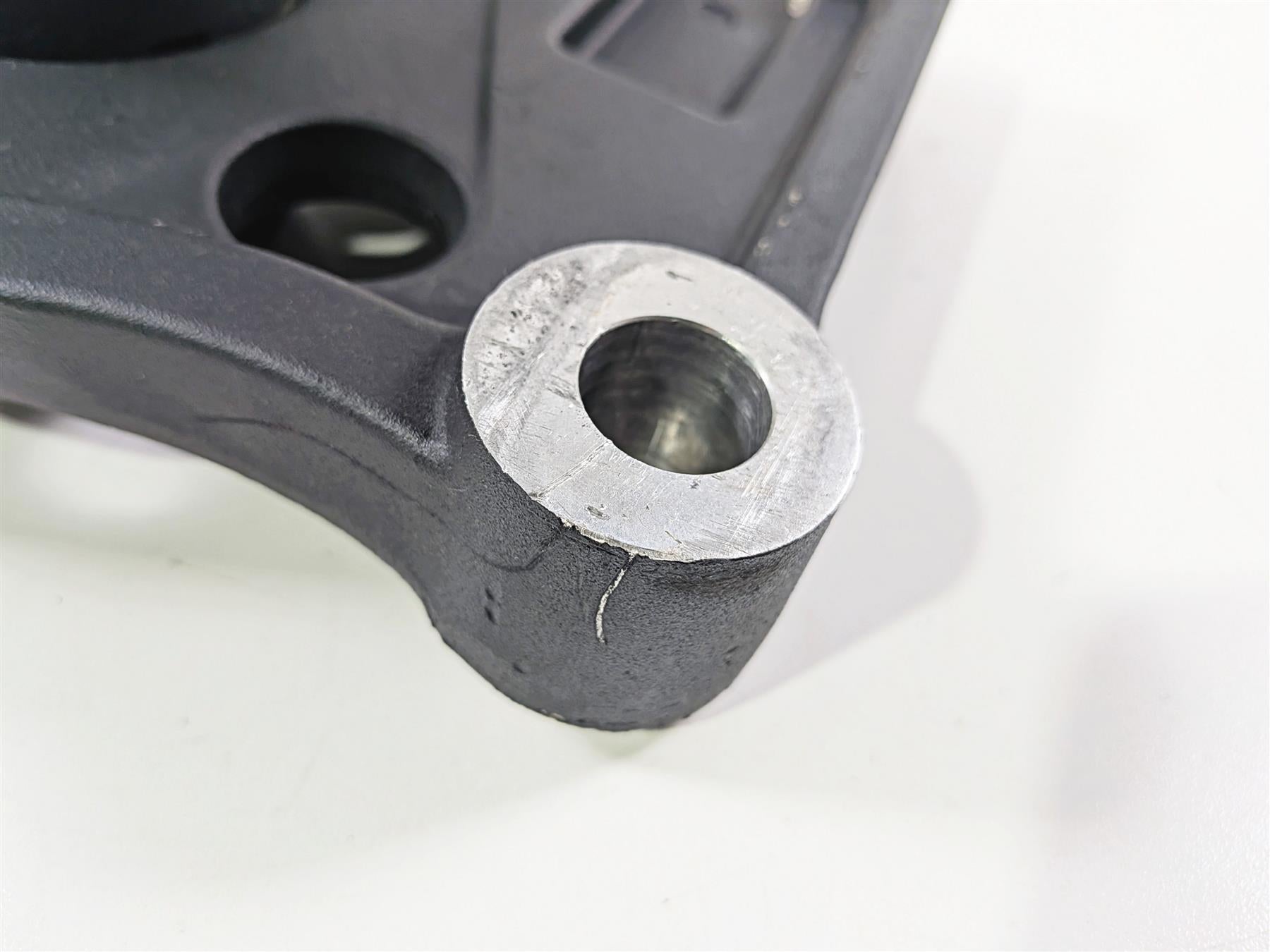 1998 Harley Dyna FXDL Low Rider Rear Brake Caliper 44050-87 {{ shop.shopifyCountryName }} - Mototech271
