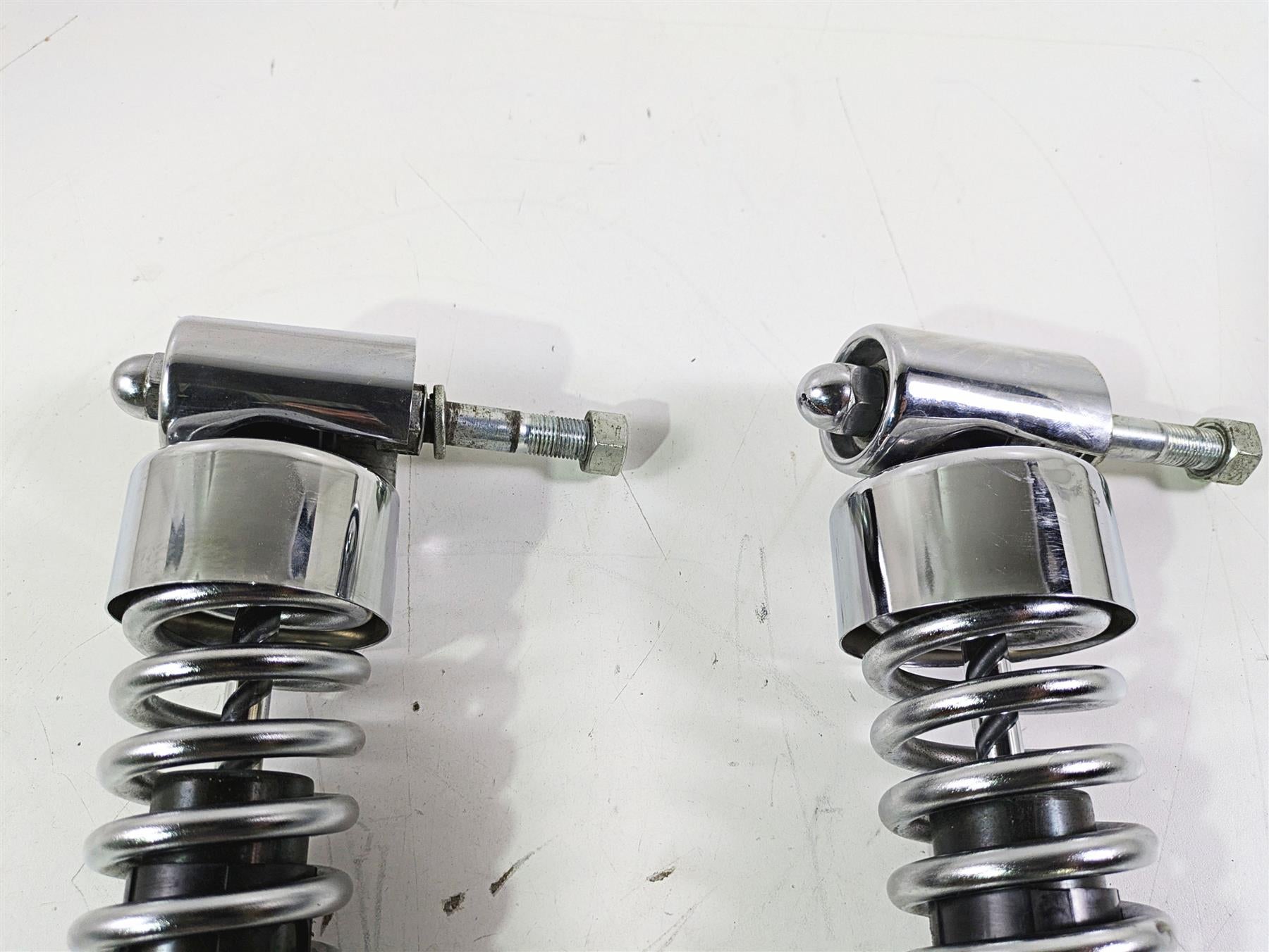2002 Harley Dyna FXDL Low Rider Rear Damper Shocks Set 12" 54615-01 {{ shop.shopifyCountryName }} - Mototech271