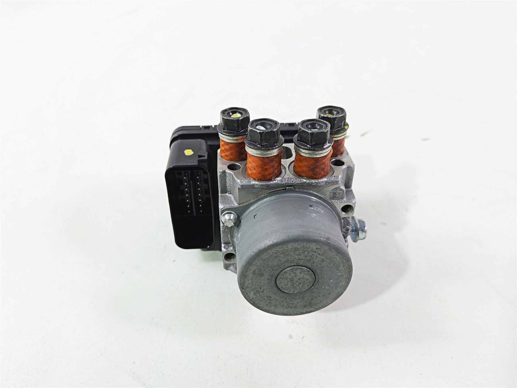 2021 Kawasaki Z900 ZR900 Nissin Abs Brake Pump Unit Module 16082-0810 {{ shop.shopifyCountryName }} - Mototech271