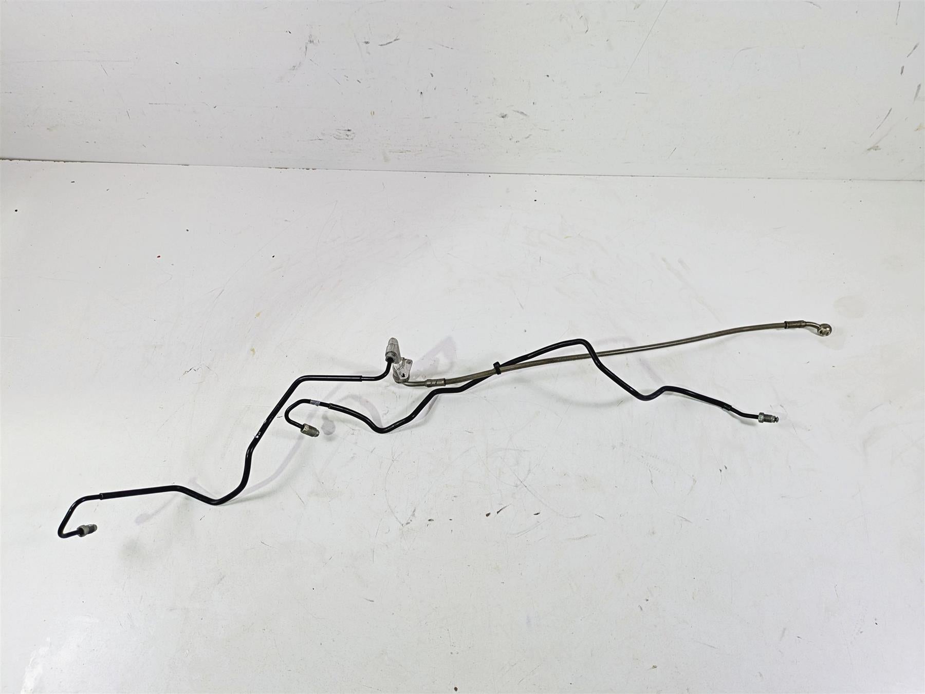 2009 BMW R1200GS K255 Adv Rear Abs Brake Line Set 34327673646 {{ shop.shopifyCountryName }} - Mototech271