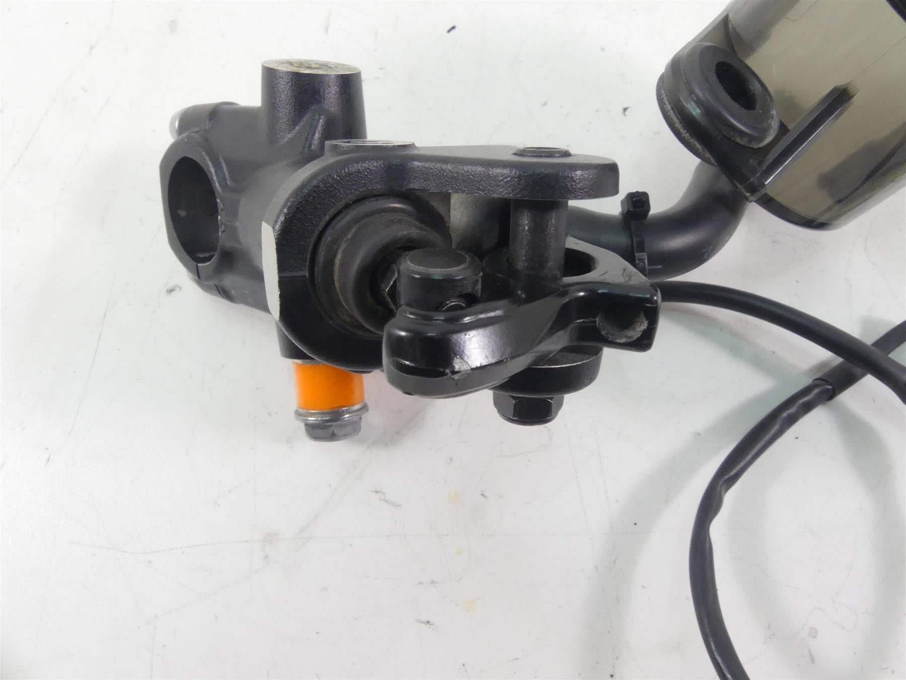 2021 Kawasaki ZX1400 ZX14R Ninja Front Radial Brake Master Cylinder 43015-0671 {{ shop.shopifyCountryName }} - Mototech271
