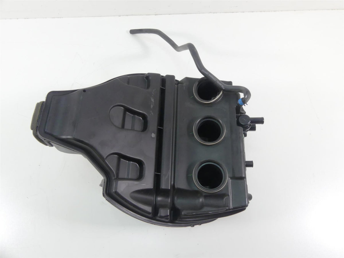 2015 Triumph 1050 Speed Triple R Air Box Cleaner Breather Filter T2206600 {{ shop.shopifyCountryName }} - Mototech271