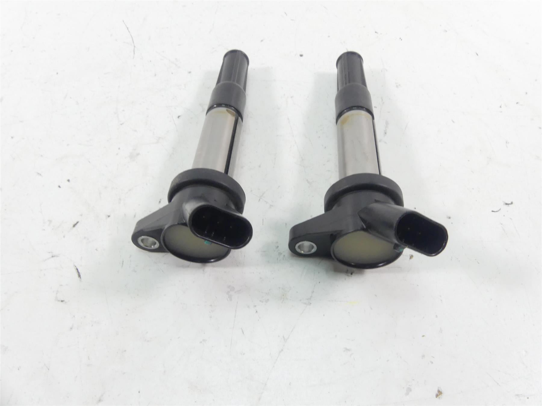 2018 Indian Scout Sixty Ignition Stick Coil Set 4015017 {{ shop.shopifyCountryName }} - Mototech271