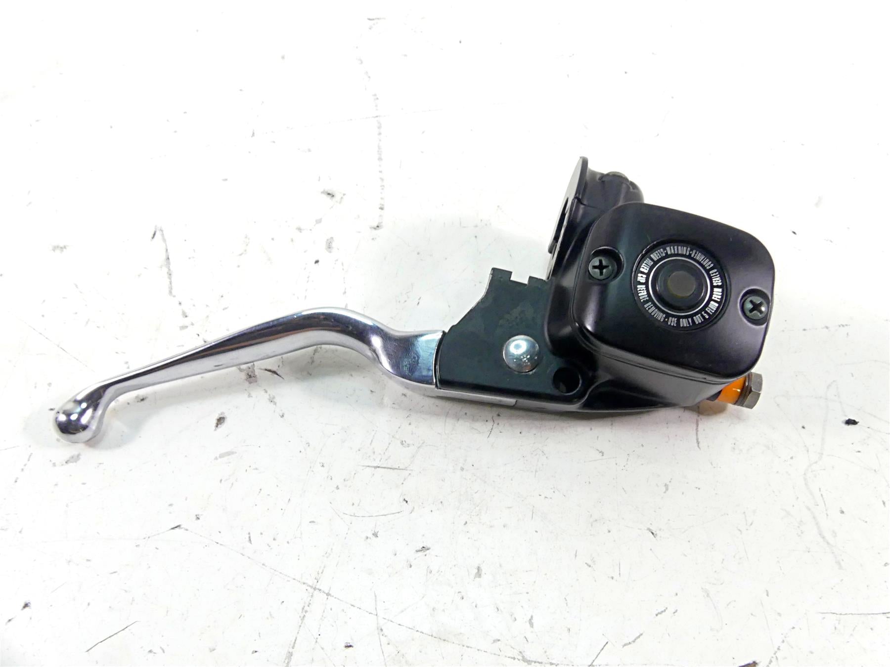 2002 Harley Touring FLHTC Electra Glide Front Brake Master Cylinder 41700737 {{ shop.shopifyCountryName }} - Mototech271