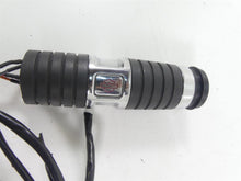 Load image into Gallery viewer, 2009 Harley FLHTCU SE4 CVO E-Glide Kahuna Heated Hand Grip Set - Read 56100318
