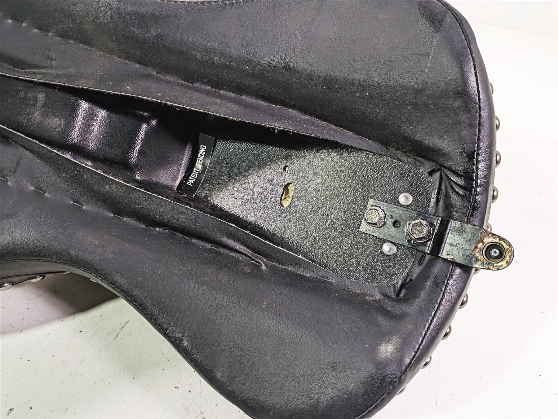 2002 Harley FLSTC Softail Heritage Studded Duo Seat Saddle {{ shop.shopifyCountryName }} - Mototech271