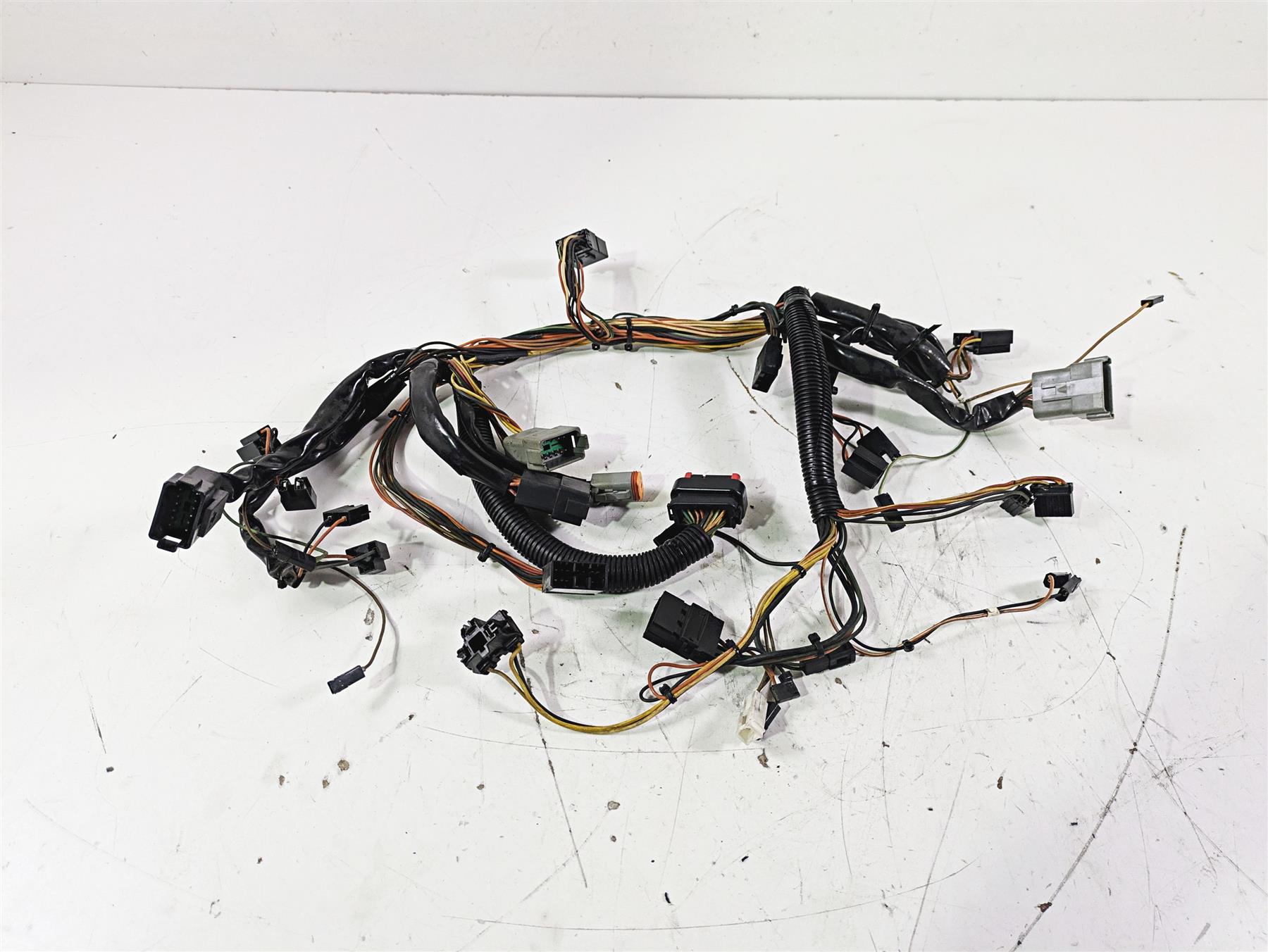 2003 Harley Touring FLHTCUI E-Glide 100th Front Interconnect Wiring 70232-03 | Mototech271