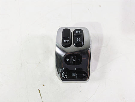 2019 Indian Chieftain Limited Chrome Left Hand Control Switch Light 4018465 {{ shop.shopifyCountryName }} - Mototech271
