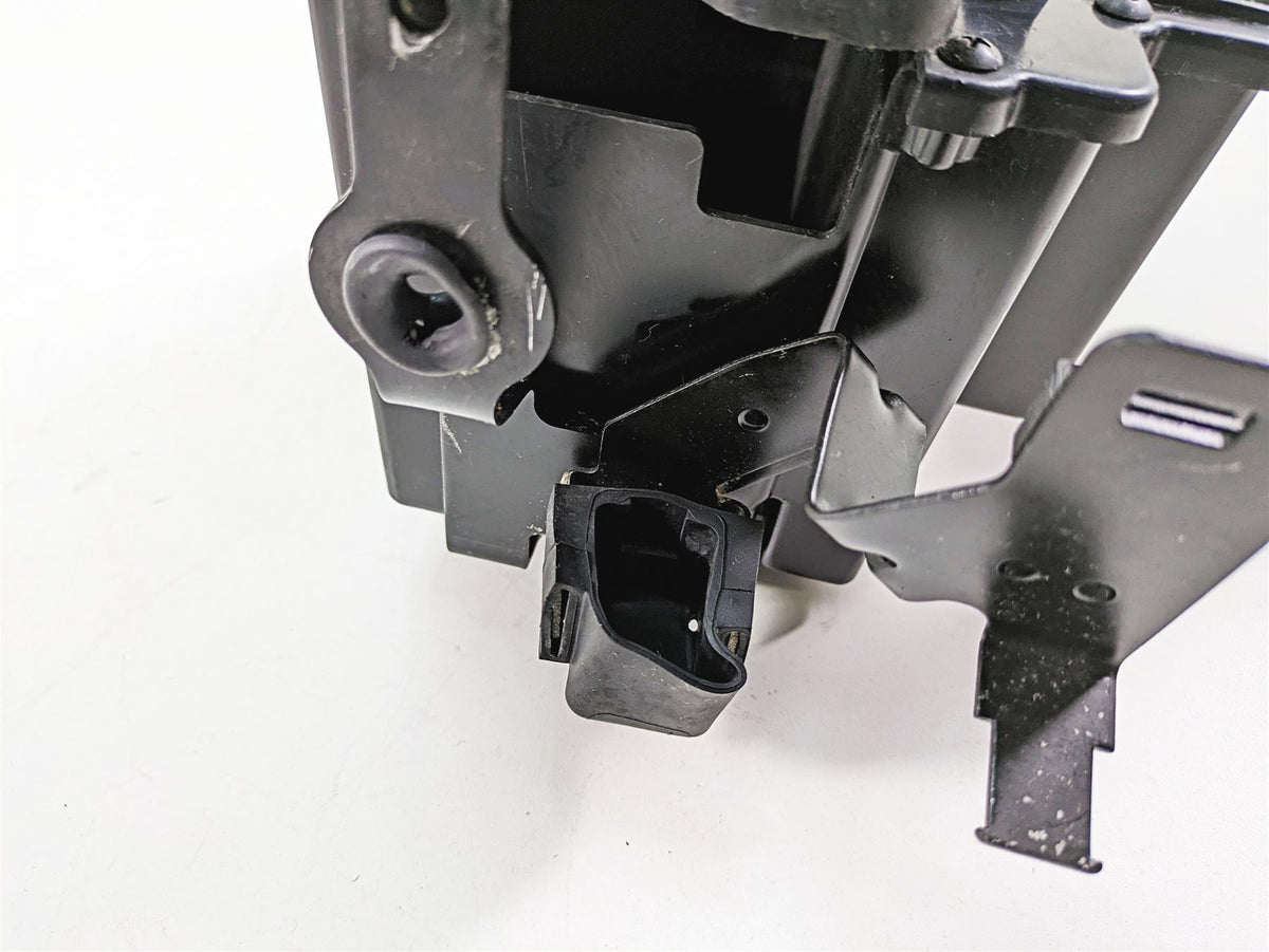 2006 Honda V-Twin VTX1300 R Battery Holder Bracket Stay Box 60326-MEA-6700 {{ shop.shopifyCountryName }} - Mototech271