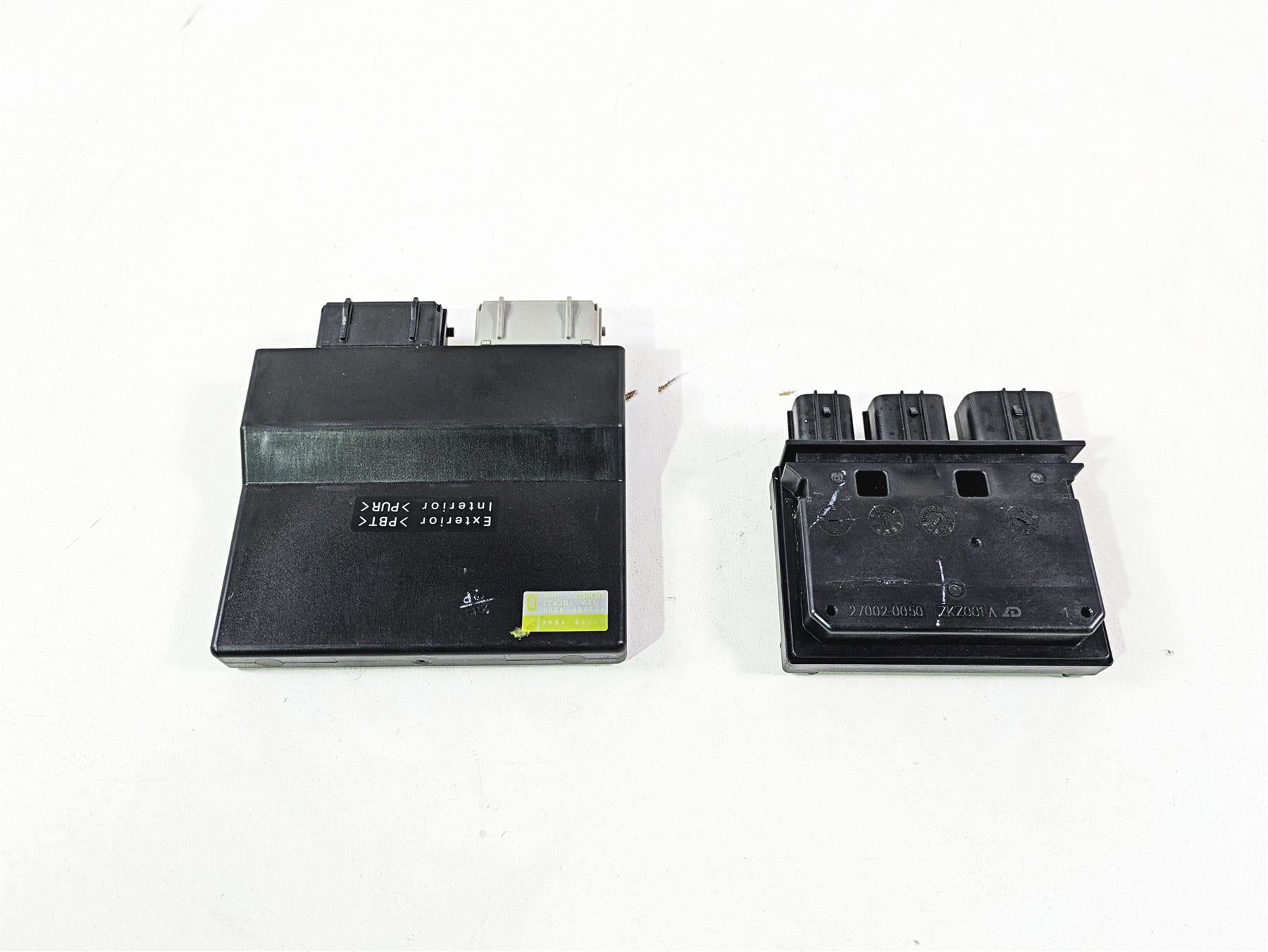 2021 Kawasaki Z900 ZR900 Cdi Engine Control & Relay Box 21175-1546 27002-0050 {{ shop.shopifyCountryName }} - Mototech271
