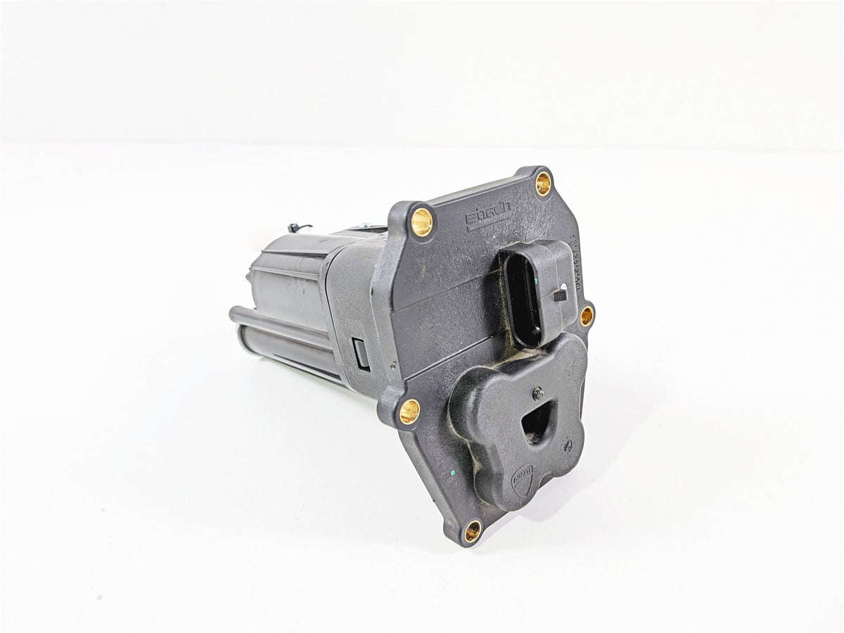 2019 Ducati 959 Panigale Fuel Gas Petrol Pump - Tested - Read 16024272A {{ shop.shopifyCountryName }} - Mototech271
