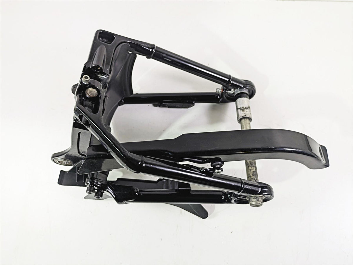 2020 Harley Softail FXST Standard Swingarm Swing Arm & Guards 47400099BHP {{ shop.shopifyCountryName }} - Mototech271