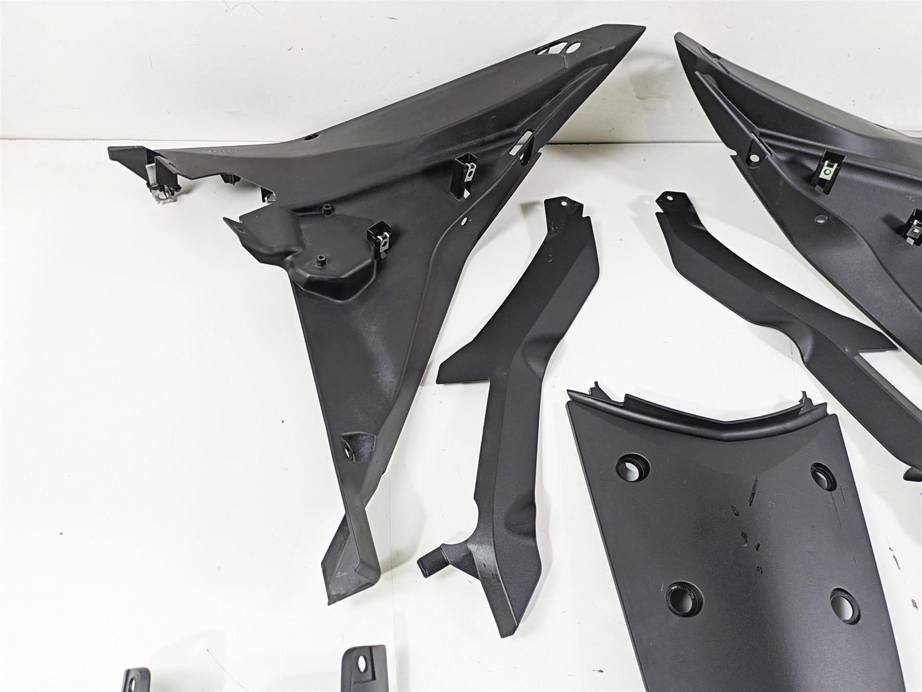 2018 KTM 1290 Super Adv S Fairing Cover Plastic Infill Set 60708126000 {{ shop.shopifyCountryName }} - Mototech271