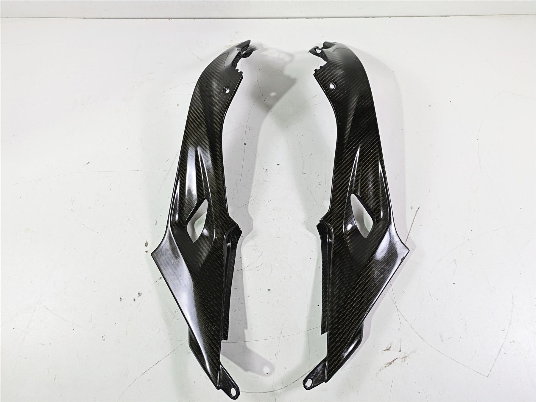 2017 BMW S1000RR K46 Left Right Carbon Fiber Tank Trim Fairing Cover Set {{ shop.shopifyCountryName }} - Mototech271