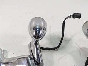 2011 Harley Touring FLTRU Road Glide Front Blinker Turn Signal Set 58460-10 | Mototech271