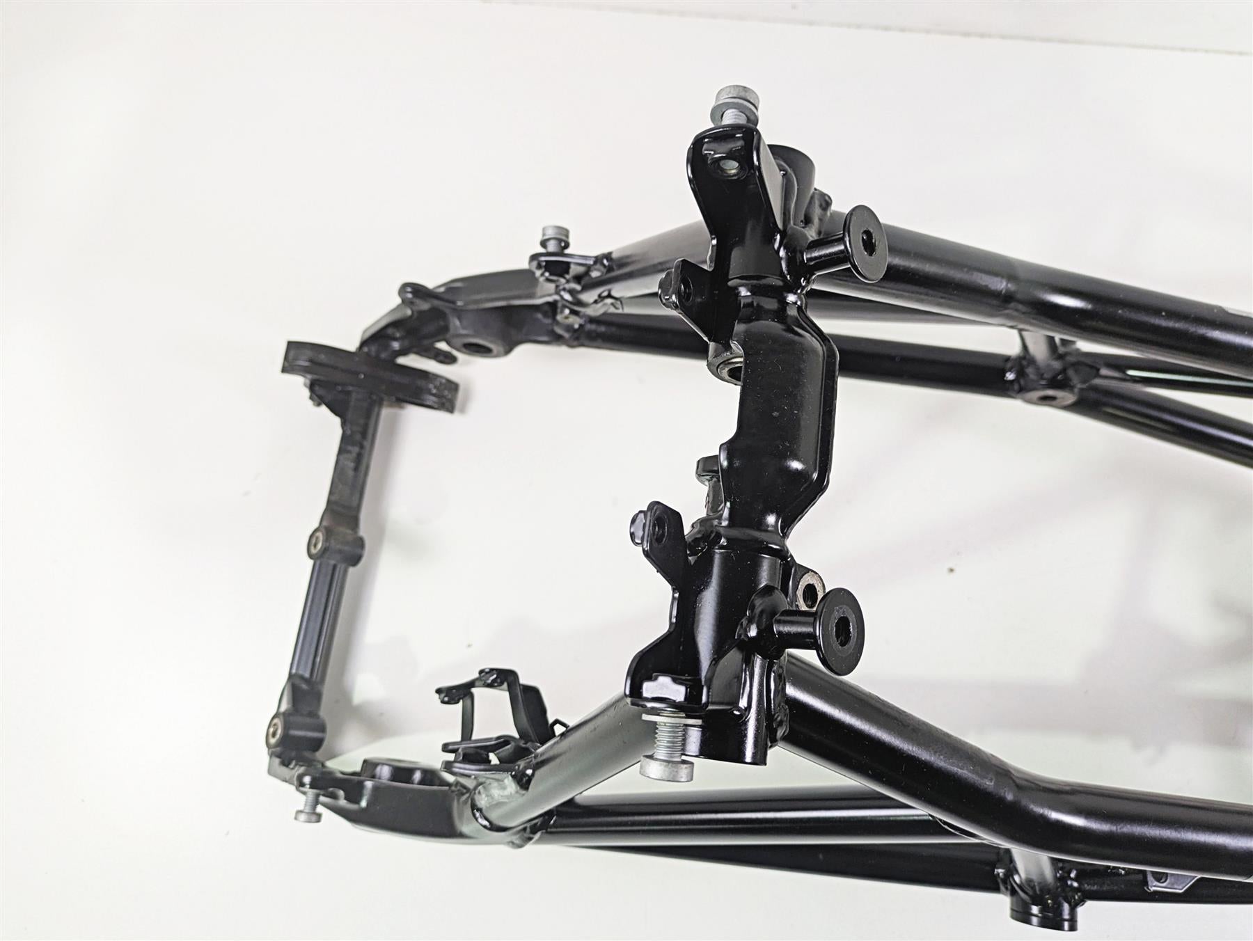 2018 KTM 1290 Super Duke R Straight Main Frame Chassis With Texas Clear Title 6160300110030 {{ shop.shopifyCountryName }} - Mototech271