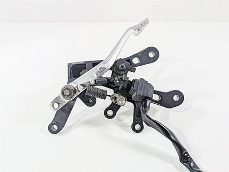 2023 Yamaha MT10 MTN1000 Right Front Footpeg & Brake Pedal B67-27443-10-00 {{ shop.shopifyCountryName }} - Mototech271