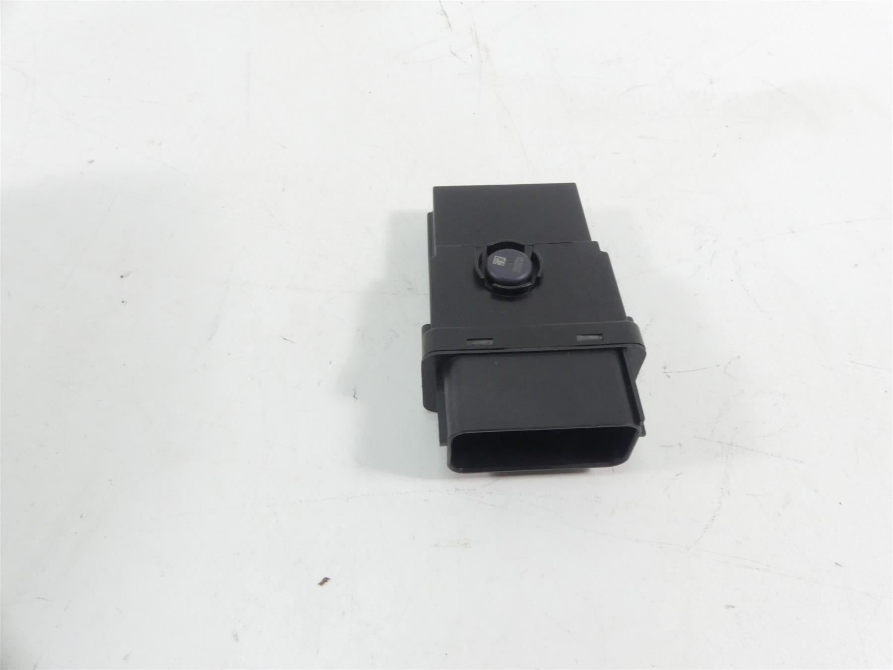 2020 BMW F850 GS K81 Rallye General Light Control Module 61359444916 61351600221 {{ shop.shopifyCountryName }} - Mototech271
