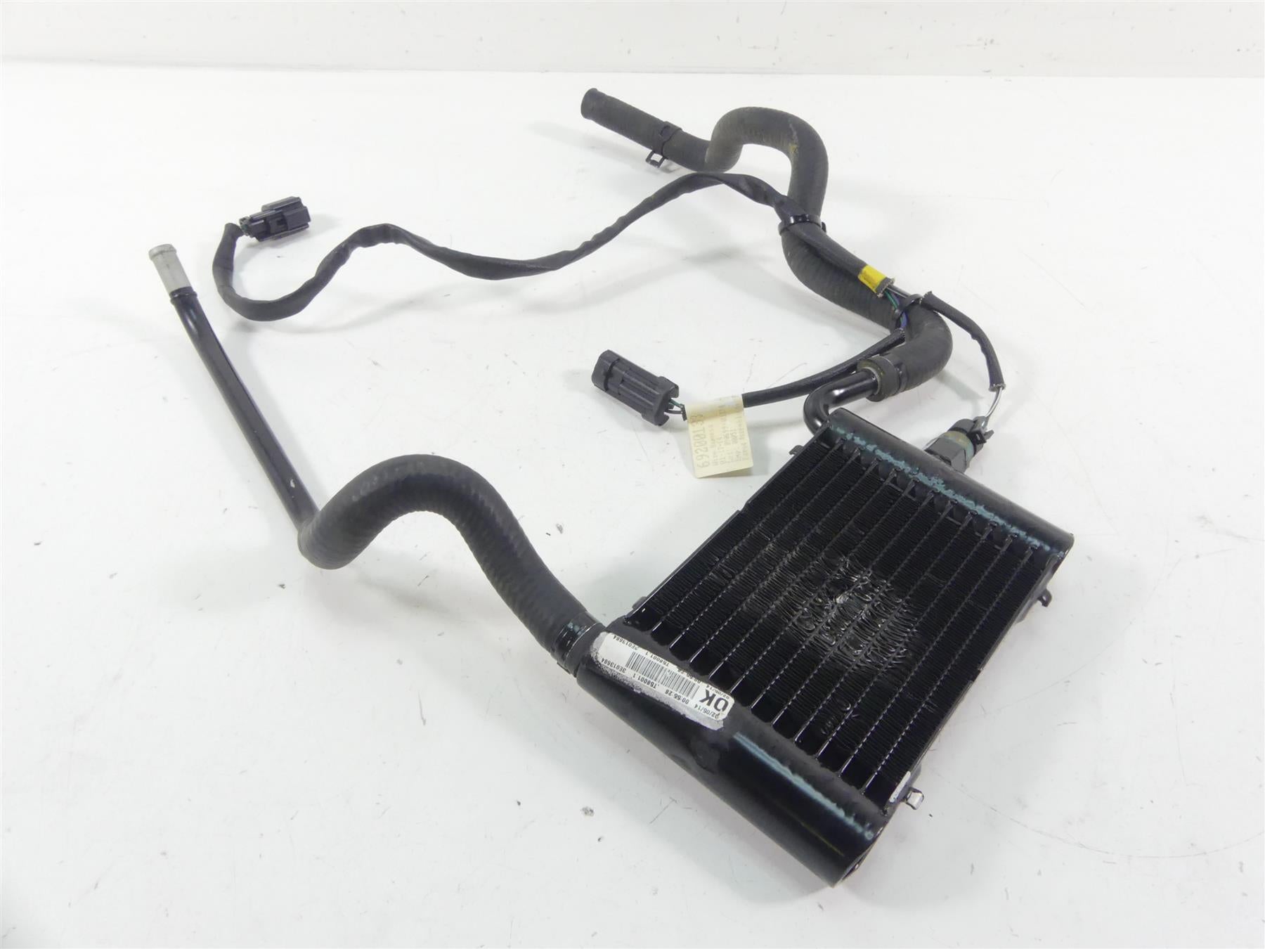 2014 Harley Touring FLHTK Electra Glide Left Coolant Radiator 26800006 {{ shop.shopifyCountryName }} - Mototech271