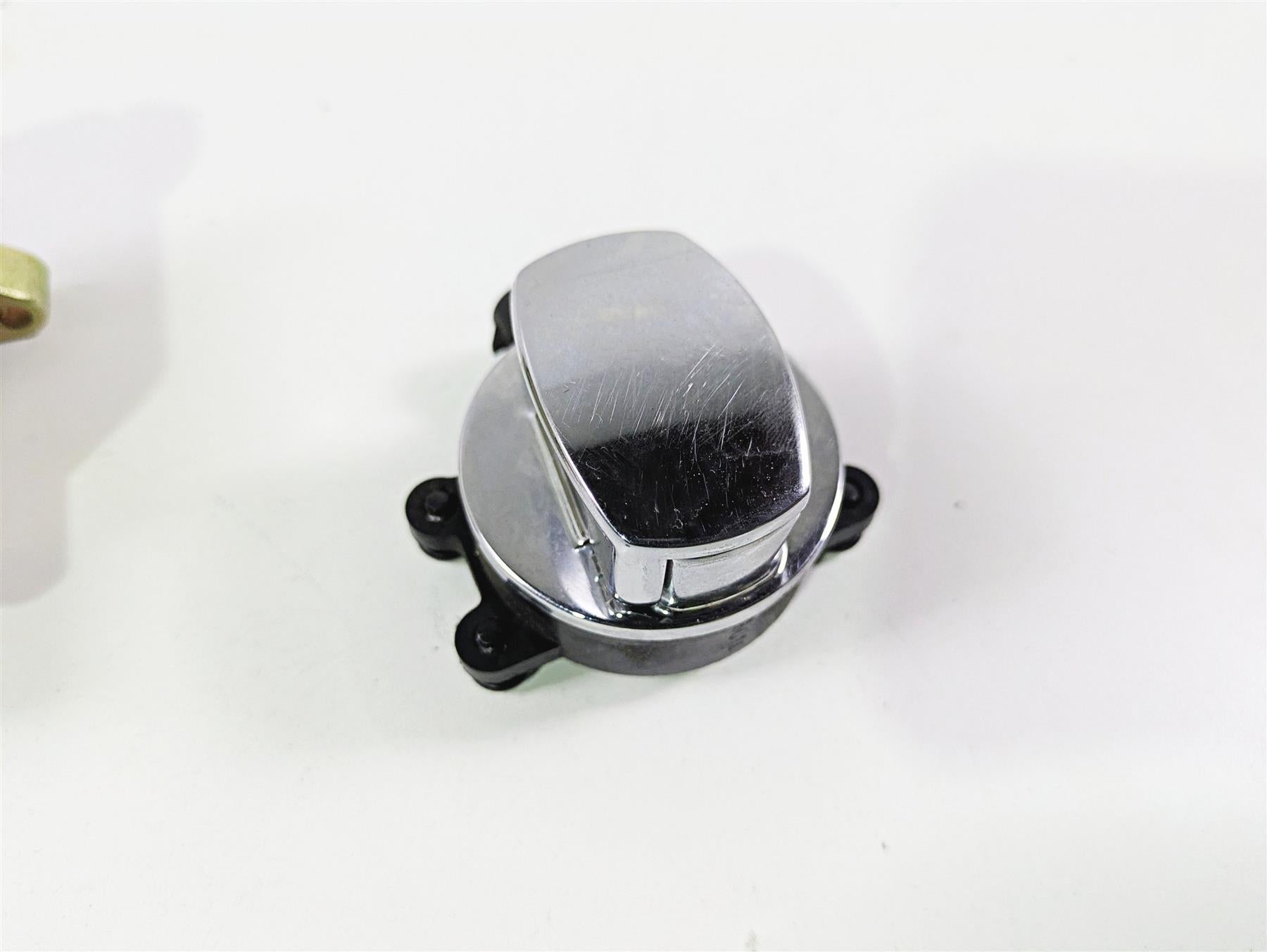 2016 Harley Touring FLHR Road King Ignition Switch Key Lock Set 71400010A {{ shop.shopifyCountryName }} - Mototech271