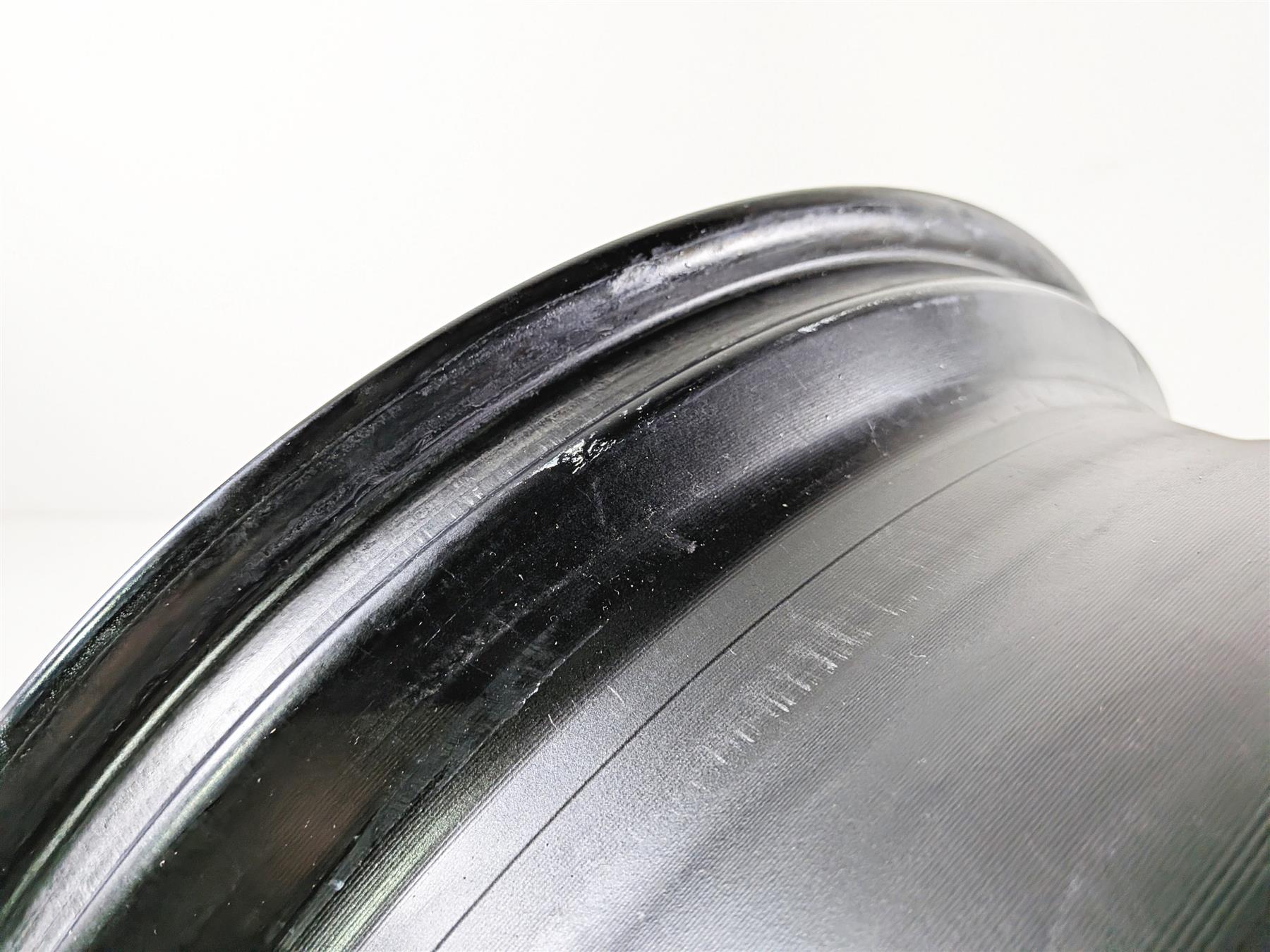 2023 Ducati Streetfighter V4 Straight Rear Wheel Rim 17x6 Enkei 50212101AA-Mototech271