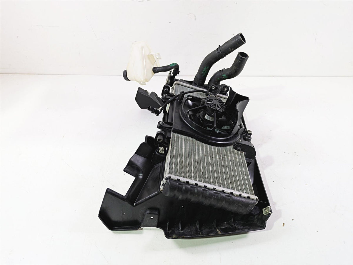 2017 BMW F800GS Adv K75 Radiator Fan Reservoir Hoses Set 17118530393 {{ shop.shopifyCountryName }} - Mototech271