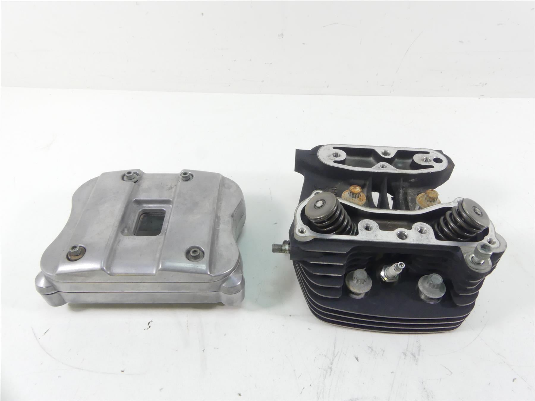 2001 Harley Davidson XL1200 Sportster Front Cylinder Head  - Read 16682-87