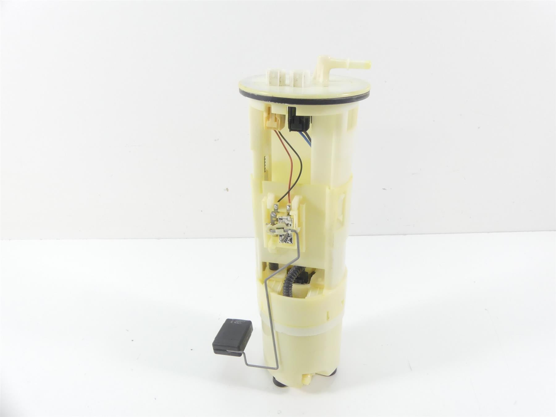 2015 Yamaha Waverunner Cruiser VX1100 Fuel Gas Pump - Tested 60E-13907-03-00 {{ shop.shopifyCountryName }} - Mototech271