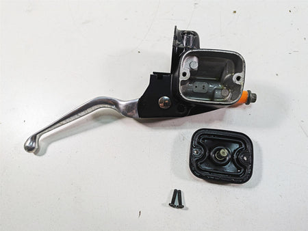 2005 Harley Touring FLHTCUI Electra Glide Front Brake Master Cylinder 41700738 {{ shop.shopifyCountryName }} - Mototech271