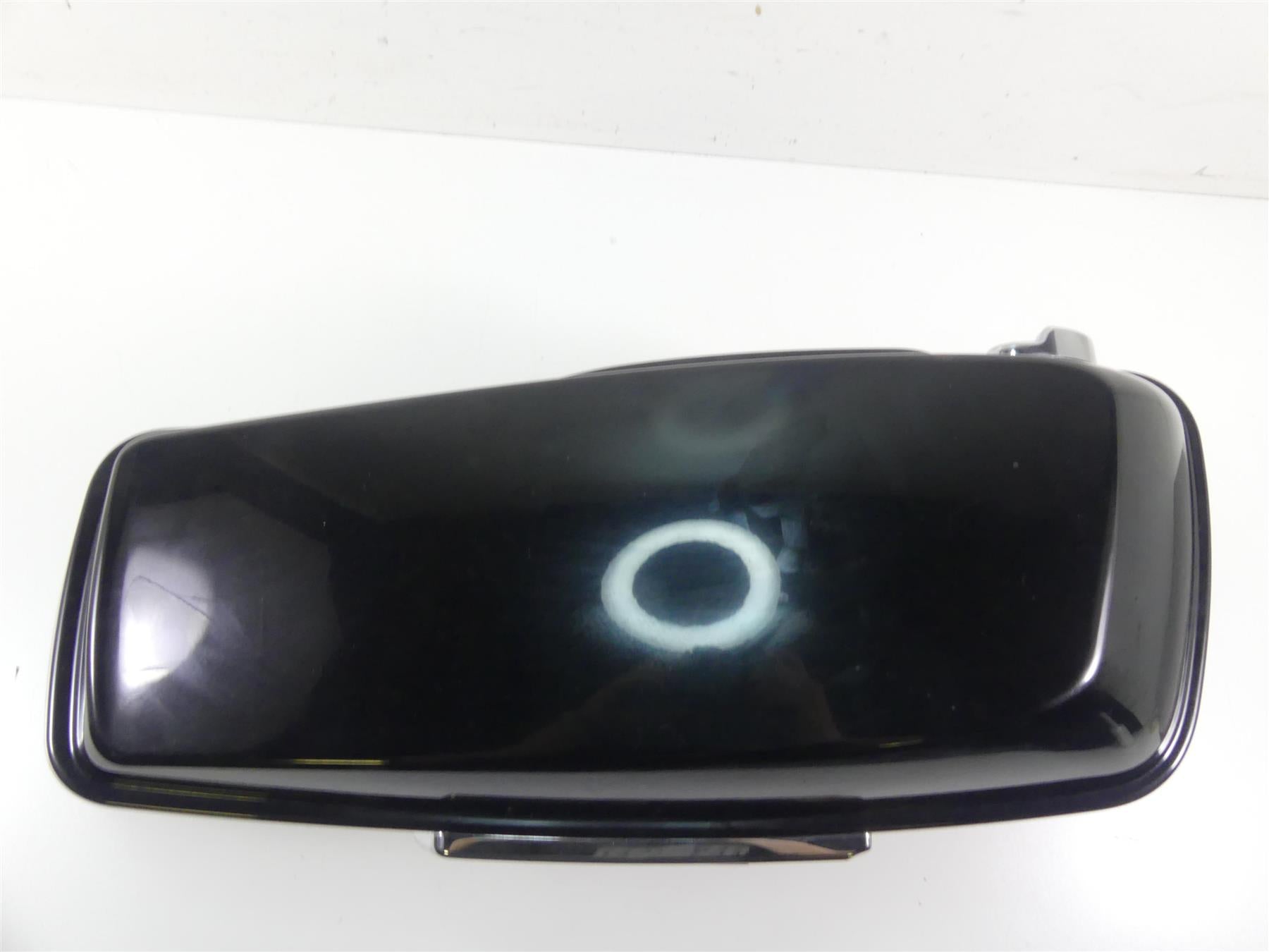 2016 Harley Touring FLHTP Electra Glide Right Saddle Bag Vivid Black 90200412 {{ shop.shopifyCountryName }} - Mototech271